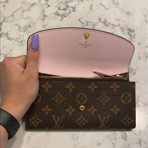 louis vutton emilie wallet